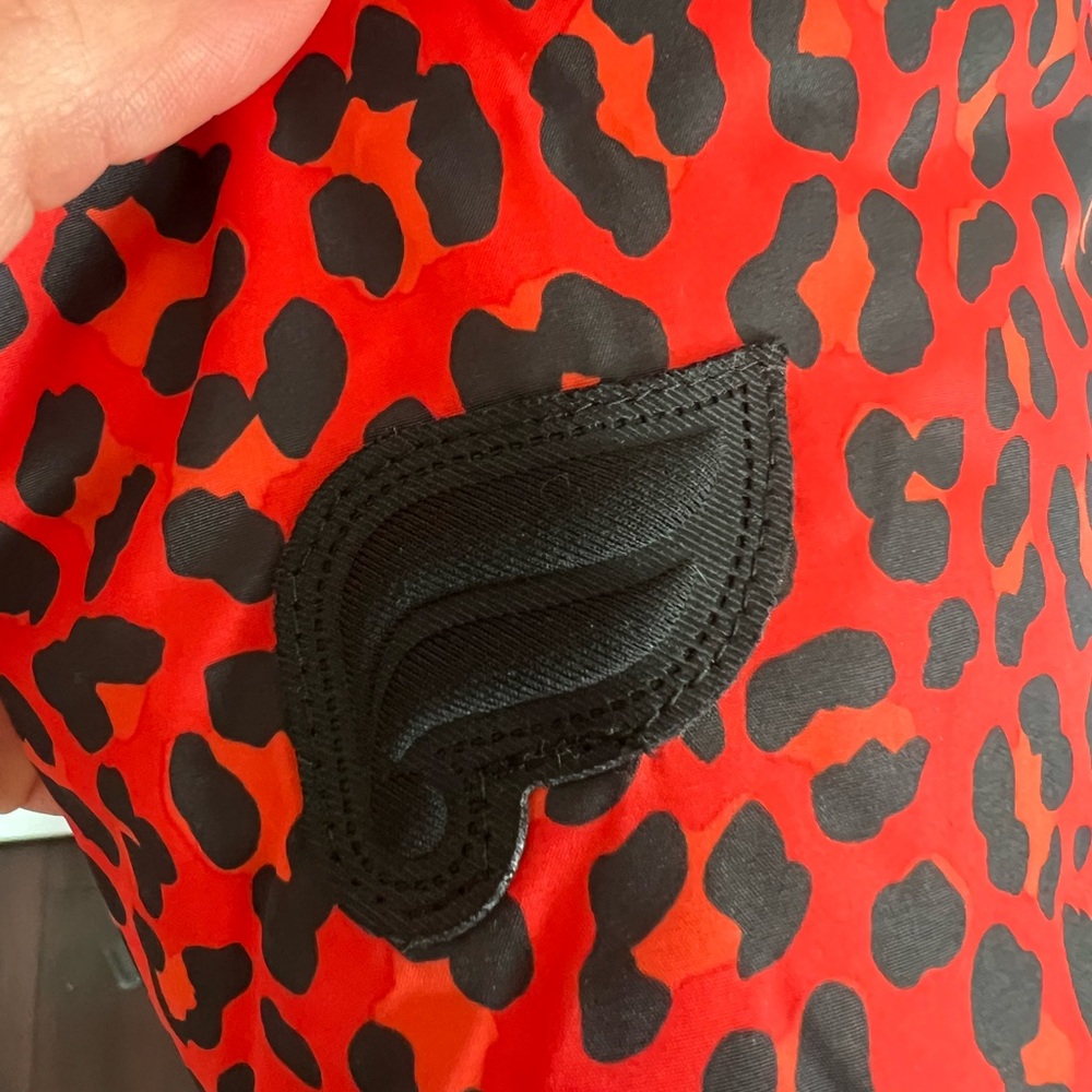 Fabletics Red Leopard Print Cropped Puffer Jacket… - image 4